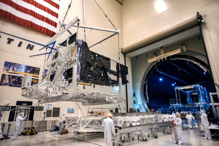 Lockheed Martin’s LM2100™ Completes Thermal Vacuum Testing – SatNews