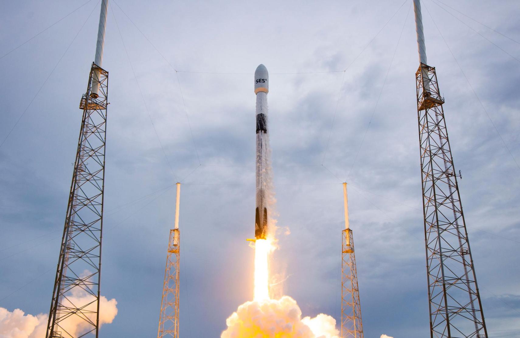 Spacexs Falcon 9 Pushes The Thales Alenia Space Built Ses 22 Satellite