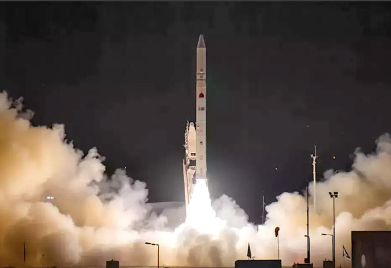 Israel launches Ofek 13 satellite into space – SatNews