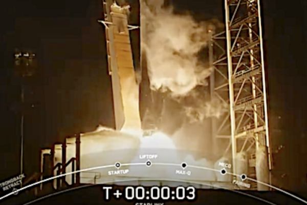 SpaceX sends 23 Starlinks soaring