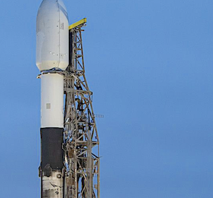 SpaceX Falcon 9 ready to roll out the NROL-186 mission on Friday