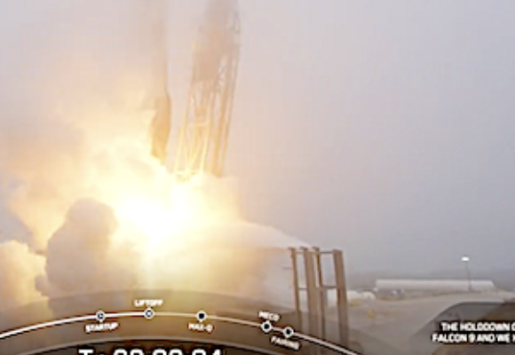 SpaceX's foggy Tuesday launch of Starlink Group 17-1 smallsats from California