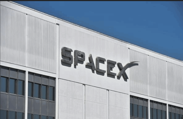 Forrester's Digest: EchoStar sells spectrum to SpaceX; quits LEO plan