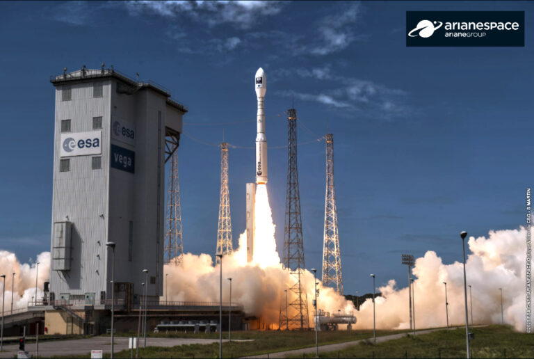 Arianespace launches KOMPSAT-7 satellite